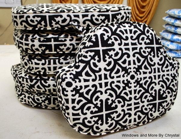 Black and White Kitchen Cushions