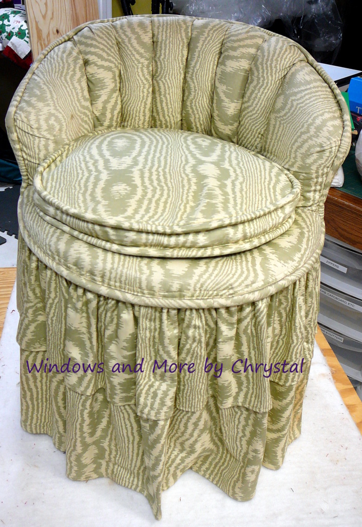 Slipcovered Vanity Chair