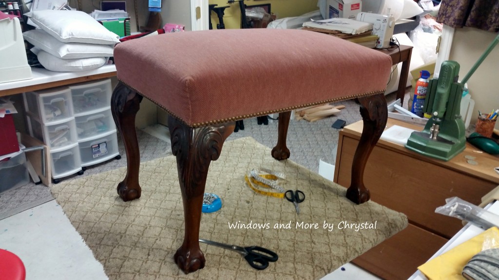 Ottoman to be slipcovered